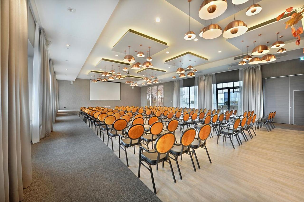 Van Der Valk Hotel Тил Экстерьер фото
