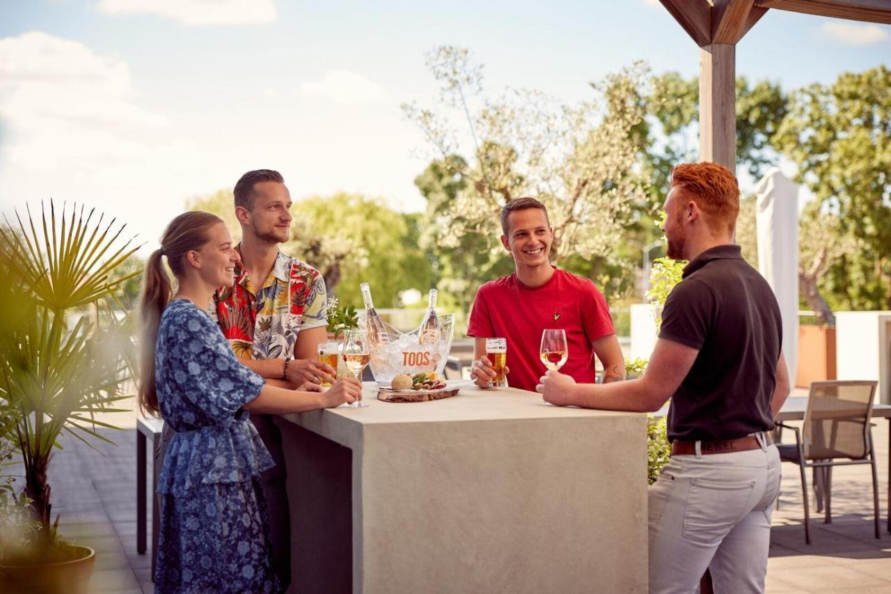 Van Der Valk Hotel Тил Экстерьер фото