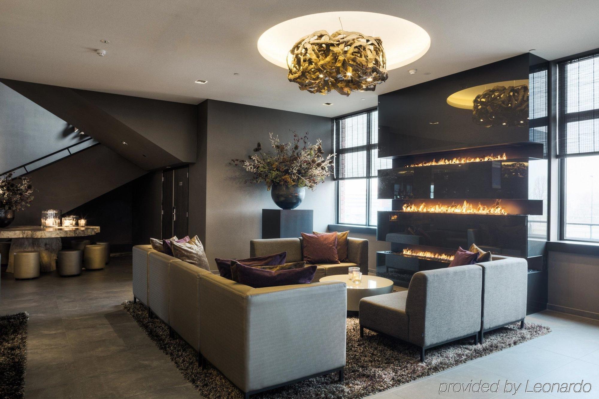 Van Der Valk Hotel Тил Экстерьер фото