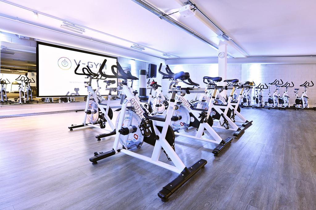 Van Der Valk Hotel Тил Экстерьер фото