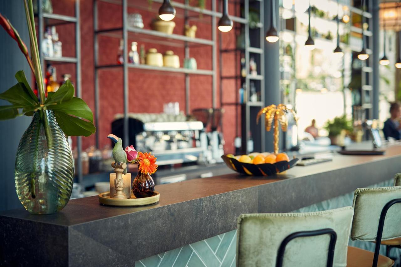 Van Der Valk Hotel Тил Экстерьер фото