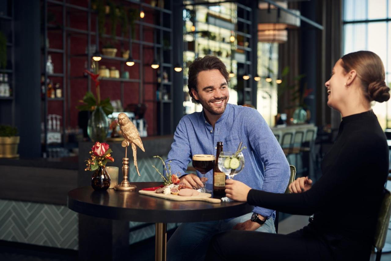 Van Der Valk Hotel Тил Экстерьер фото